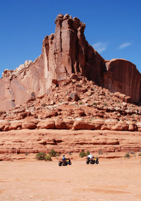 Merrimac Butte towers over the Floridians