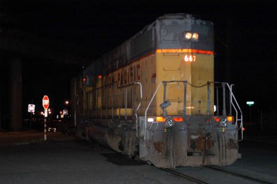 UP 667 switching at the west end of Argo Yard (Seattle)