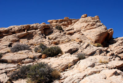 Disorganized rocks---what an annoyance (they should be sorted and aligned)