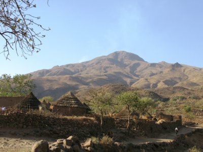 Suleil village with Jebel Marra