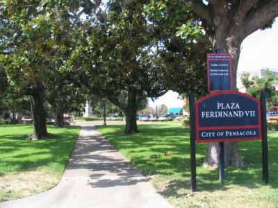 Plaza Ferdinand VII- Pensacola.JPG