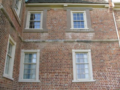 Bacons Castle-window surround details.jpg