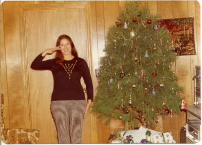 linda_james_christmas02.JPG