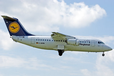 British Aerospace Avro 146-RJ85 (3) Lufthansa