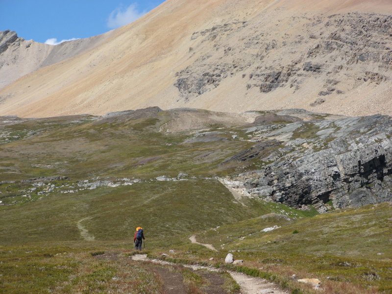 trail to Cirque Peak