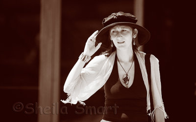 Lady with hat at Opera House