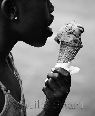 Ice cream girl in mono