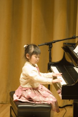 XMas Show and Piano Competition