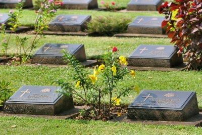 Kanchanaburi - POW Cemetary