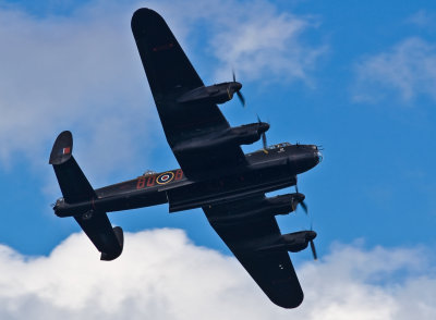 Lancaster-bomb-doors-open.jpg