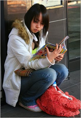 Time for a read on Queen Street.jpg