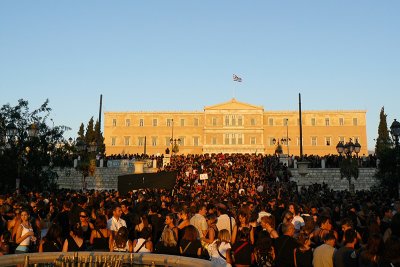 Syntagma demonstration on fires