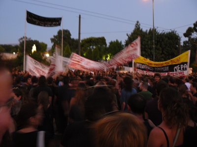 ...alla efagan TETOIO KRAKSIMO poy thn ekanan se 15 lepta :]