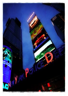 NYPD Recruitment Center, Times Square