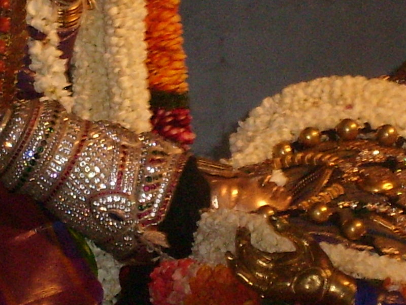 perumal mandahAsam.JPG
