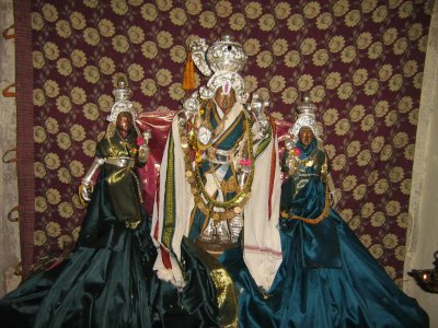 4-Sri Bhoo Devi Sameta Varadarajar