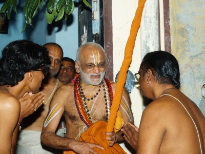Srimath Abhinava Vageesha Brahmatantra Parakala Maha Desikan