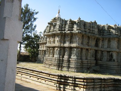 sculpture of Paraharam see Thrikootachala style and carvings