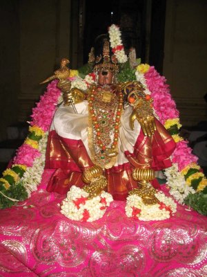 Kamalavalli Nachiyar Thiruvadi Sevai.jpg
