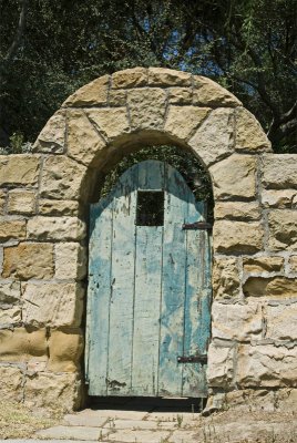 MISSION SANTA BARBARA, CA