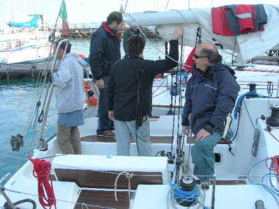 Dindarella Crew