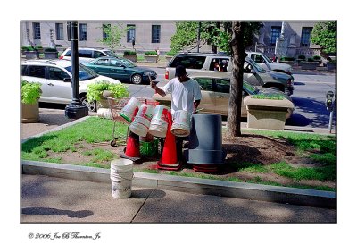 Street Bucket Drummer