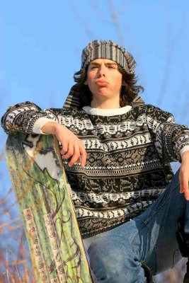 Le passionné de skate....l'hiver par contre c,est le snow skate