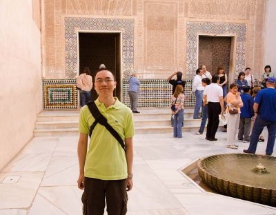 3884_MeAtAlhambra.jpg