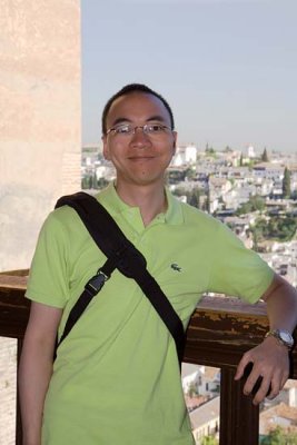 3899_MeAtAlhambra.jpg