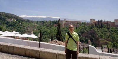 3954_MeWithAlhambra.jpg