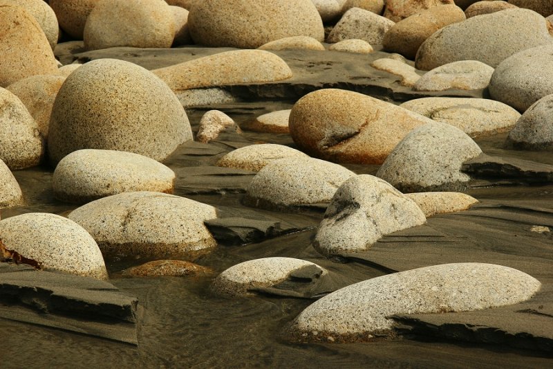 Boulders, Porth Nanven