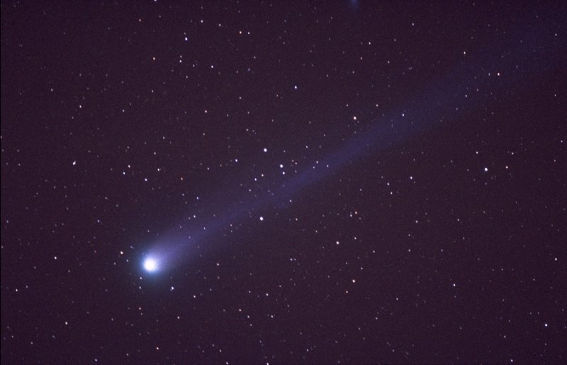 Comet Hyakutake, 1996