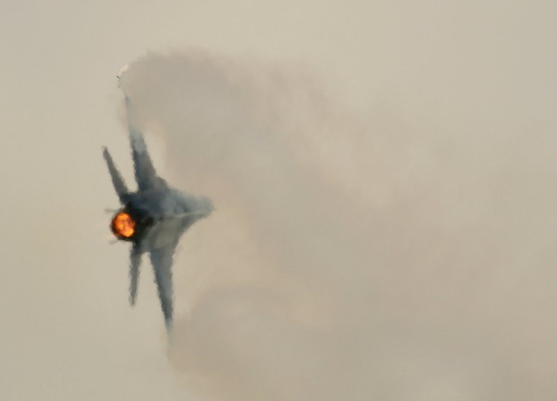 F16 banking away 3