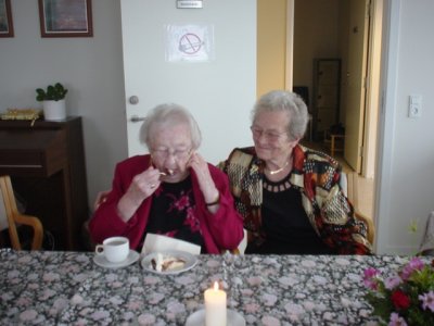 Inger og Nanny 2.jpg