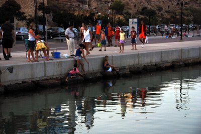 Pescando al atardecer