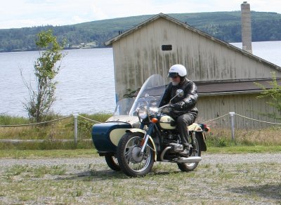 Ural 2-Tone.jpg