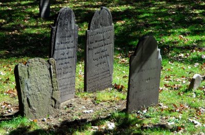 old headstones in Salem