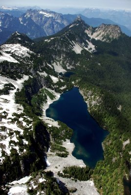 Lake Liswoot and Emerald Lake