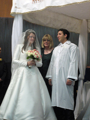 Bride, Mom and Groom