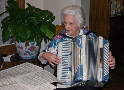 Aunt Ruth Playing My Accordion 2007