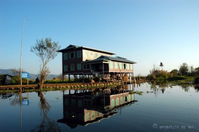 Floating house