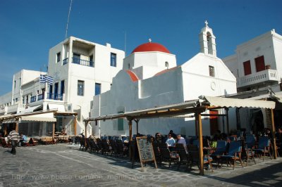 Mykonos beach restaurant
