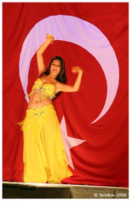 Typical Turkisch Dancing 1