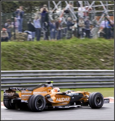 Spyker in the picture