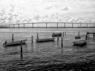 solomans Il brigde.jpg