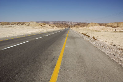 Highway through the Negev