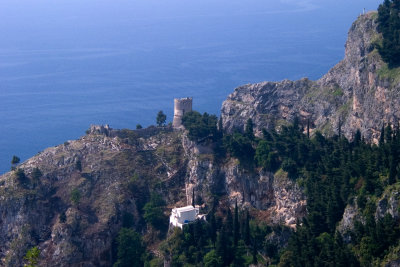 The Torre dello Zirro, as seen from Ravello's headland