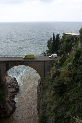 The mouth of the Furore. We head for Vettica Maggiore