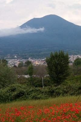 A benign Vesuvius