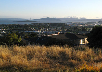 This faces the Golden Gate bridge on the north side.